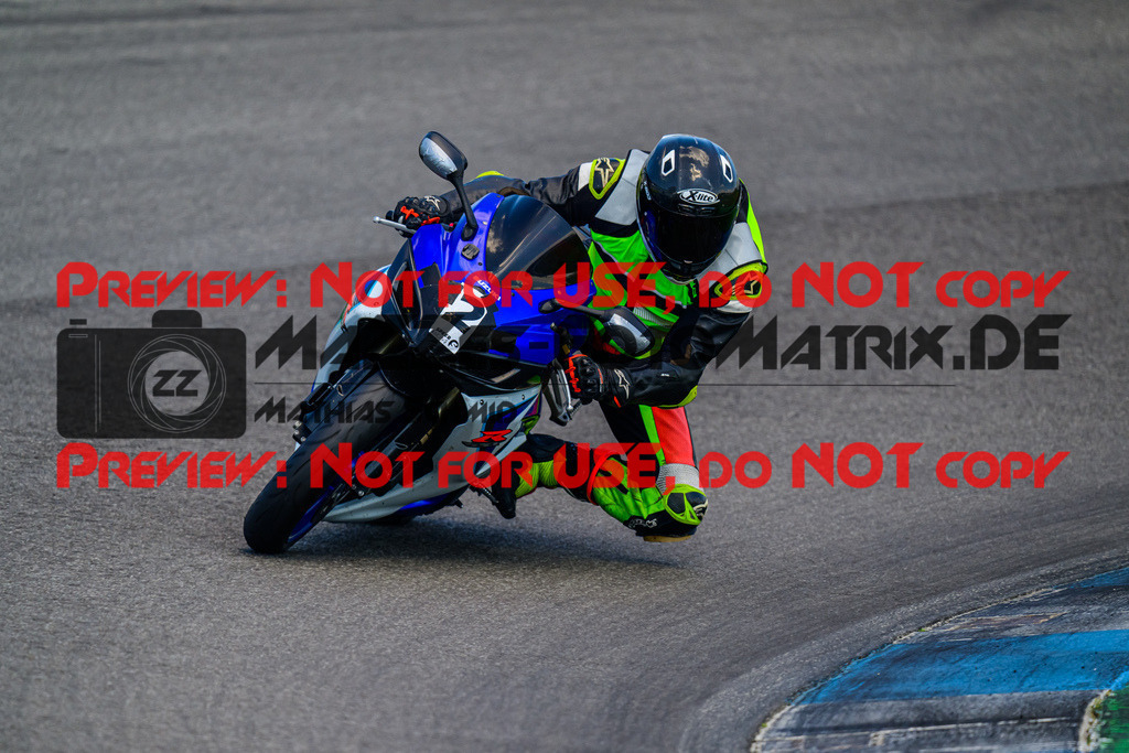 MaZZes_FotoMatrix_240520_6007705_6938 | INST