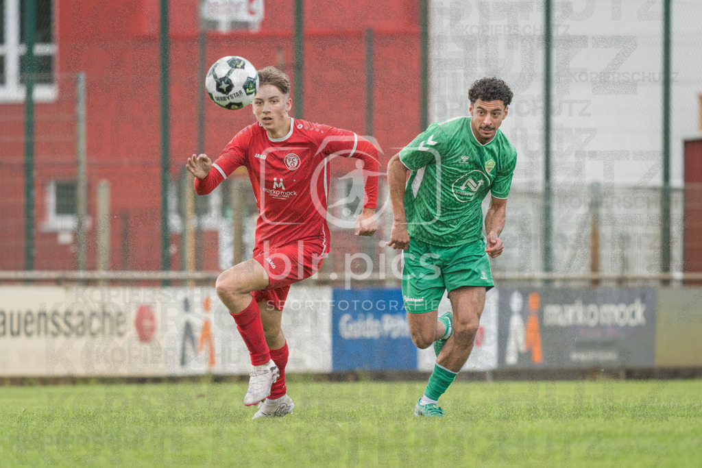 blr.pics_FC Oberneuland - JFV Bremen II | Professionelle Fußball- und Sportfotografie. Spielbilder online ansehen und kaufen – Einzelbilder oder komplette Galerien in hoher Qualität.