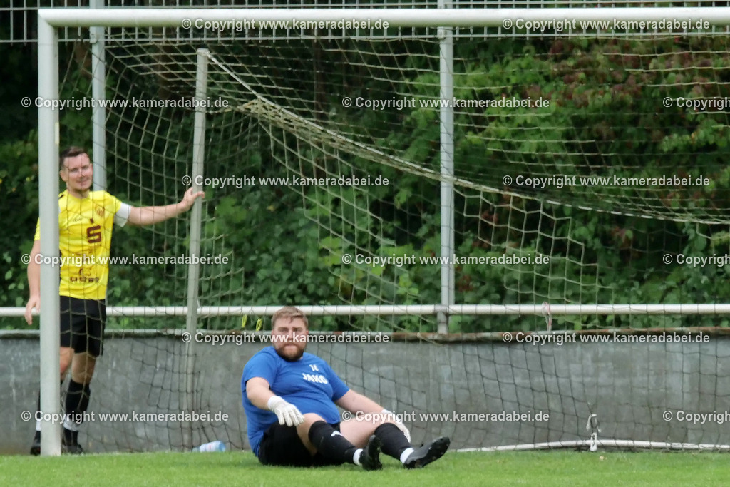 Fußball Kreisliga C : VFB Lohberg 2 - Duisburger FV 08 3 am 17.08.20205 in Dinslaken Lohberg | Fußball Kreisliga C : VFB Lohberg 2 (gelbe Trikots) - Duisburger FV 08 3 am 17.08.20205 in Dinslaken Lohberg - Realisiert mit Pictrs.com