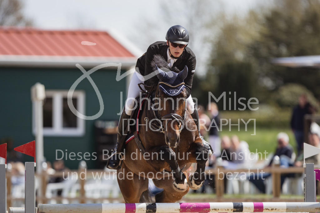 230501_SpengeW_M2St-111 | Deine schönsten Turniermomente als professionelle Fotos! Entdecke hochwertige Pferdesport-Fotografie im Online-Shop. Jetzt Fotos finden & bestellen!