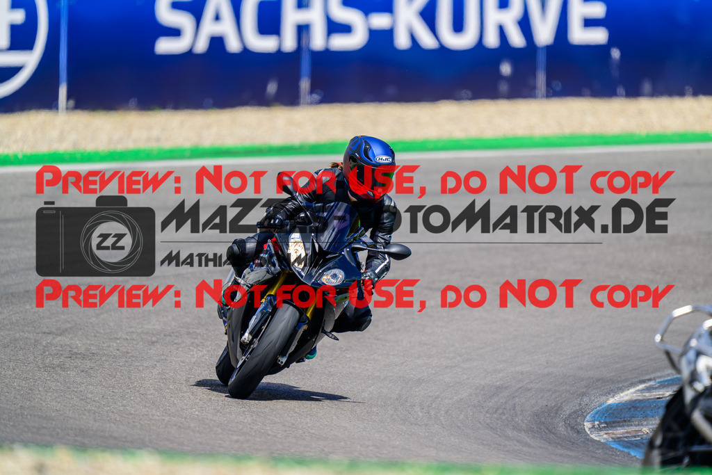 MaZZes_FotoMatrix_240615_6007705_3775 | INST