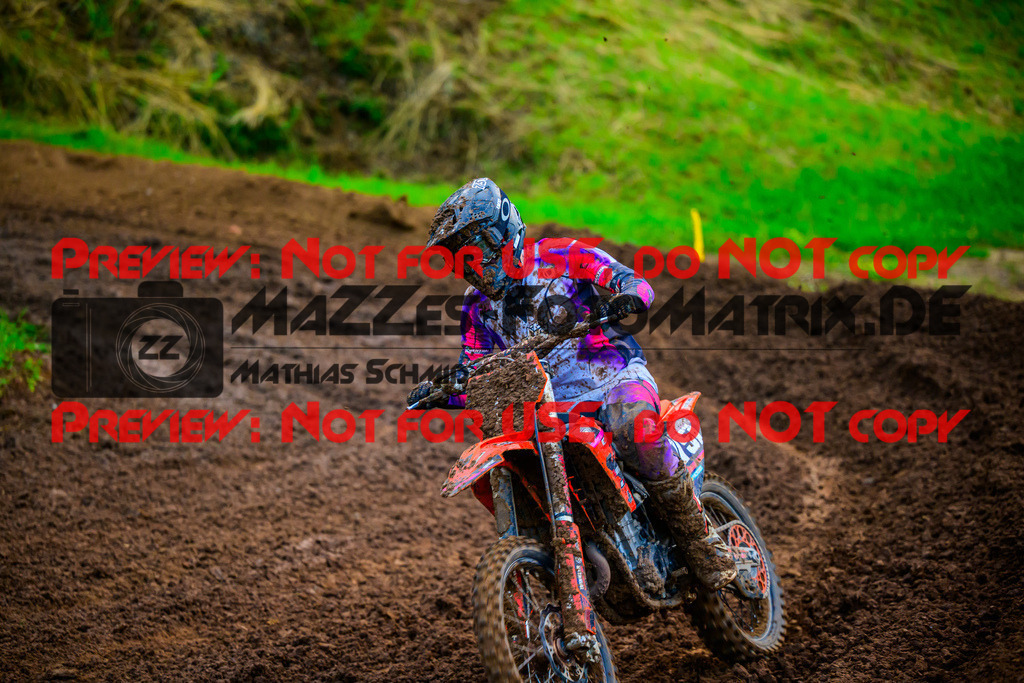 MaZZes_Fotomatrix_20250614_6021986_8847 | MX1