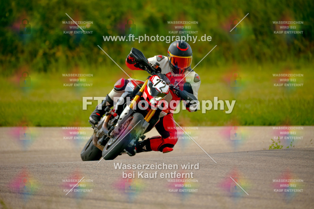 _MOT1152 | Hier findet Ihr Bilder von Touristenfahrten auf der Nürburgring Nordschleife oder von anderen Veranstaltungen die ich besucht habe. Viel Spass beim Durch Schauen 