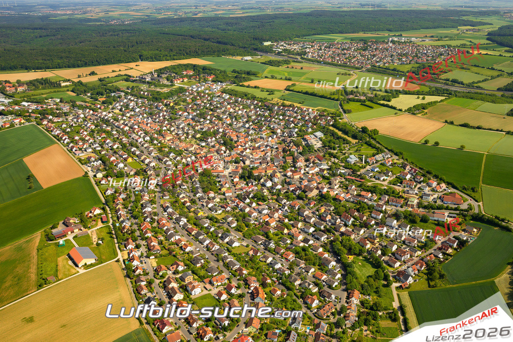 Das Luftbild zeigt  Eisingen - Die Luftaufnahme wurde 2023 vom UL-Flugzeug aus erstellt ( keine Drohne ) - Hochauflösende Luftaufnahme - Für grossformatige Ausdrucke geeignet. Die Geschenkidee !Mit Lizenz und Bildrechte bestellbar