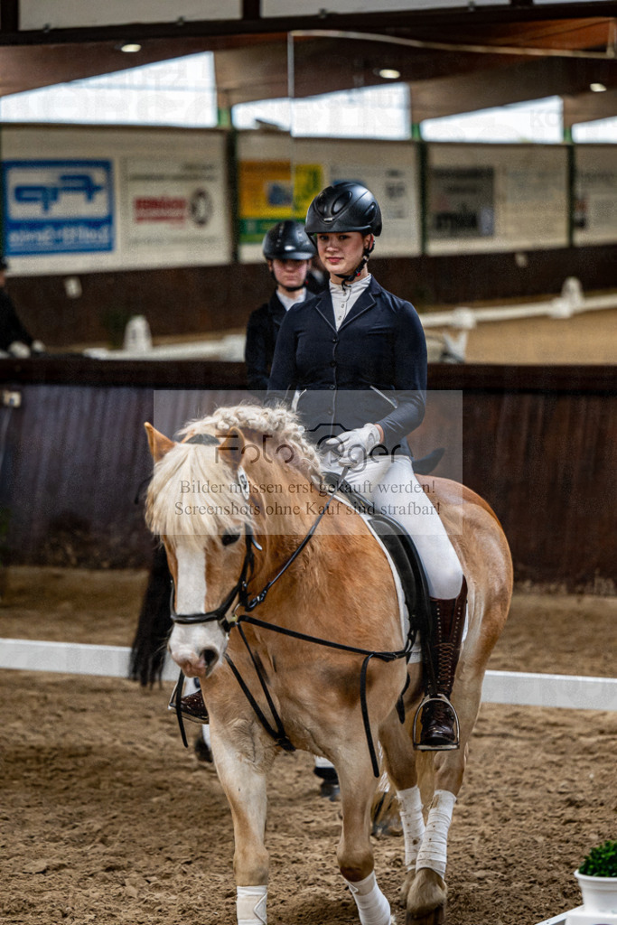 20240310-DOS_1090 | Entdecke hochwertige Reitturnierfotos von Foto Oger. Professionell, emotional und authentisch – jetzt Lieblingsmomente im Shop bestellen.Deutschlandweite Turnierfotografie. - Realisiert mit Pictrs.com