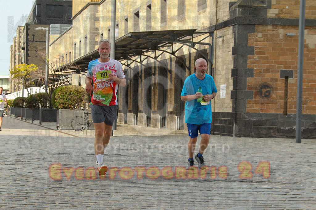 250920_1527_EV4_8826 | Sportfotografie im Rhein-Sieg Kreis, Köln, Bonn, NRW, Rheinland Pfalz, Hessen, etc. Unser Tätigkeitsfeld umfasst den Laufsport vom Volkslauf über den Marathon, Duathlon, Triathon bis zum Ultralauf wie Kölnpfad Ultra oder Schindertrail.