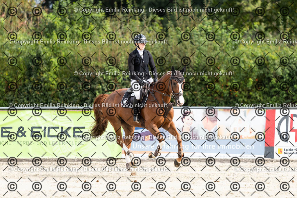 CL5A9614 | Emilia Reinking Fotografie - Realisiert mit Pictrs.com