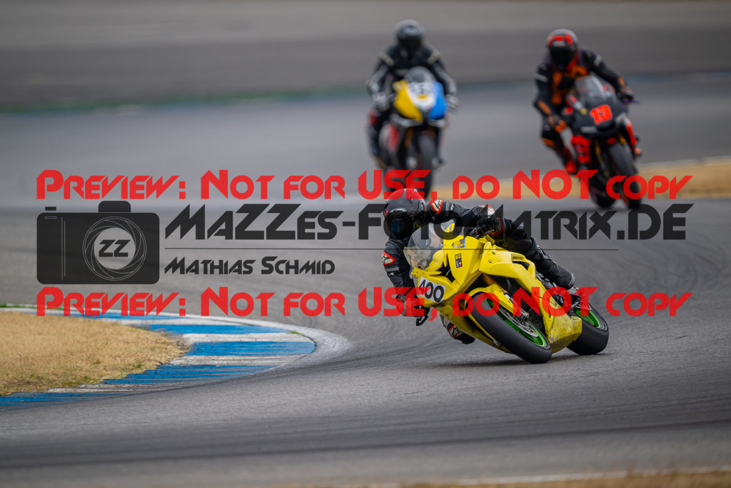 MaZZes-Fotomatrix-20260809-579895 | R1