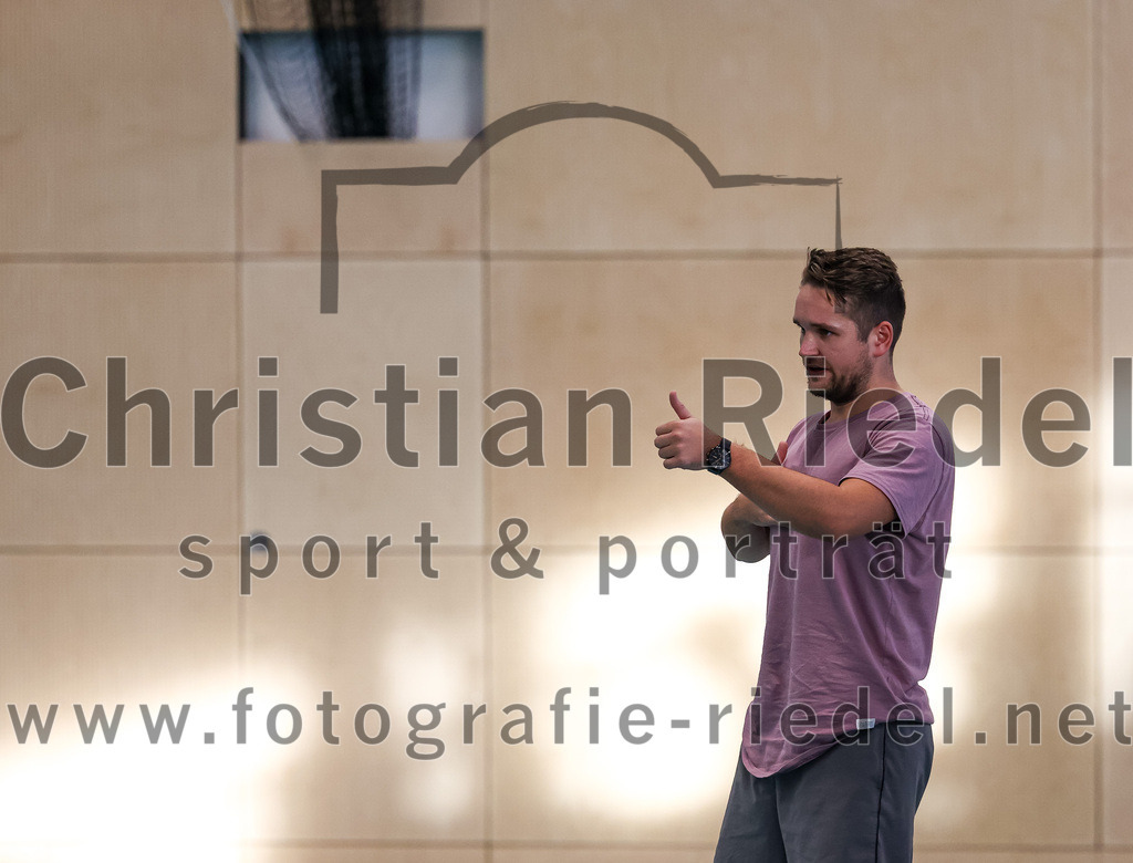 2022-10-16_004_TSV_Vaterstetten_gegen_Baskets_Vilsbiburg_2 | Vaterstetten, Deutschland, 16.10.2022:
Basketball, Bayernliga Herren Südost 2022 / 2023, 1. Spieltag, TSV Vaterstetten gegen Baskets Vilsbiburg 2, Endergebnis: 83:64

Foto: Christian Riedel / fotografie-riedel.net