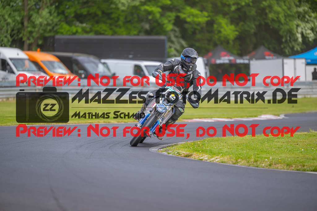 MaZZes-Fotomatrix-20260508-55982 | G3