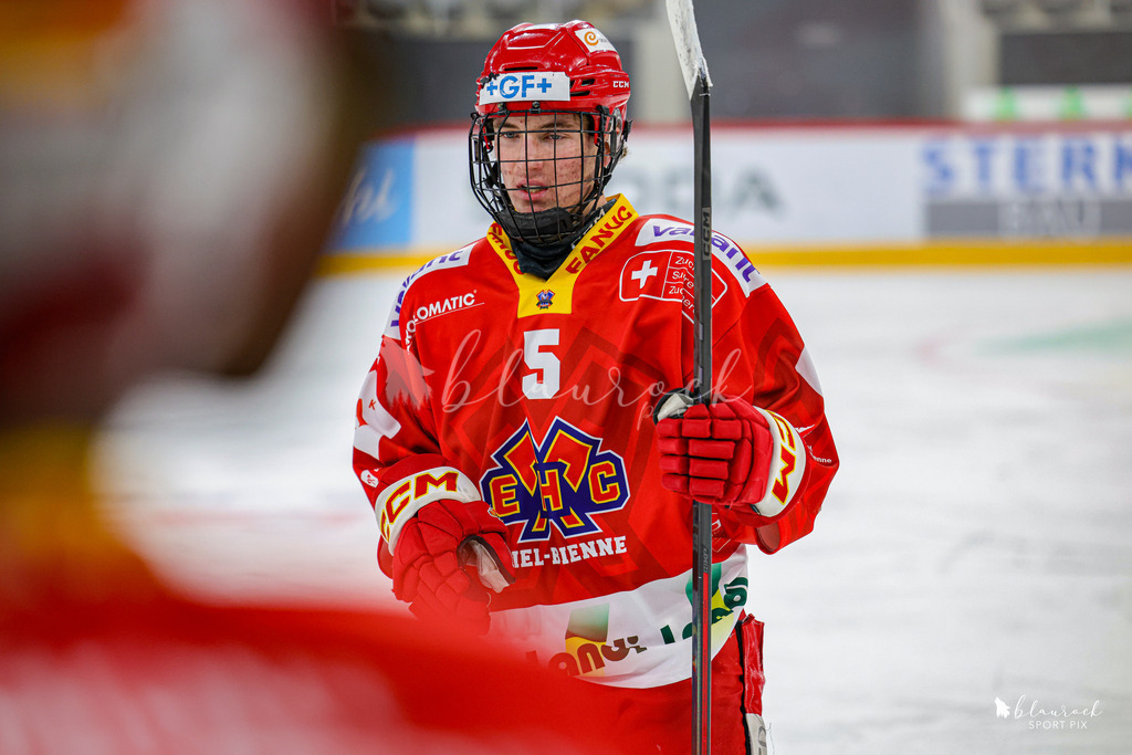 EHCB Spirit vs HCFG_wb-8710 | Sportbilder, Sportfotograf, Hochzeits- und Eventfotografin, Flugshows, Portraits und Tiershooting, Aviation, Downhill, Nationalleague, Swissleague, International