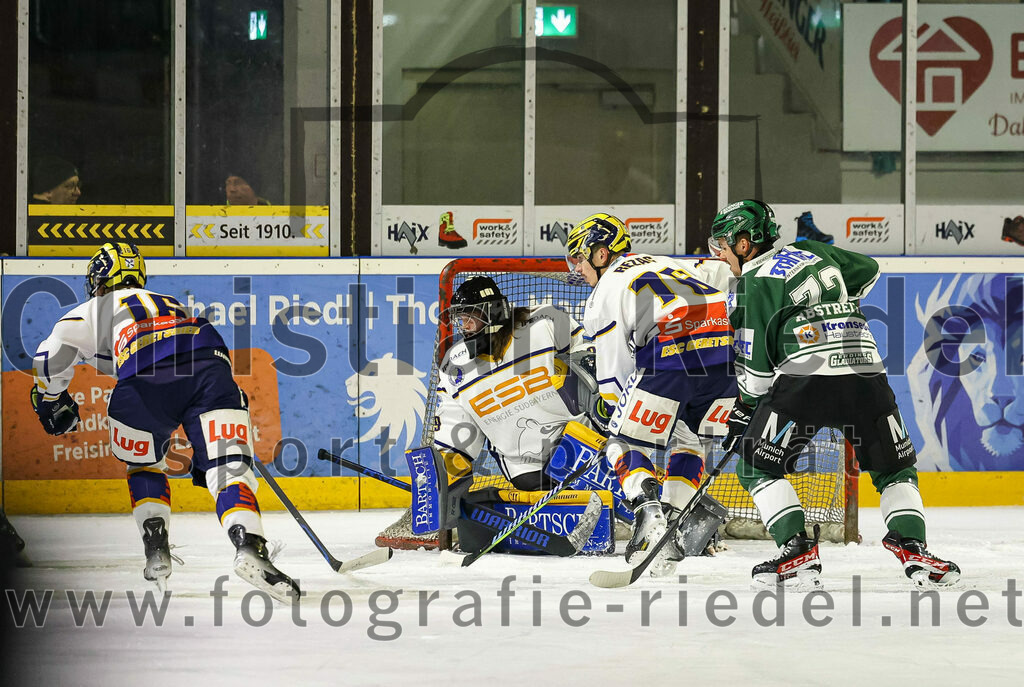 2024-01-19_085_TSV_Erding_gegen_ESC_Geretsried | Erding, Deutschland, 19.01.2024:
Eishockey, Bayernliga Vorrunde 2023 / 2024, 26. Spieltag, TSV Erding gegen ESC Geretsried, Endergebnis: 

Foto: Christian Riedel / fotografie-riedel.net