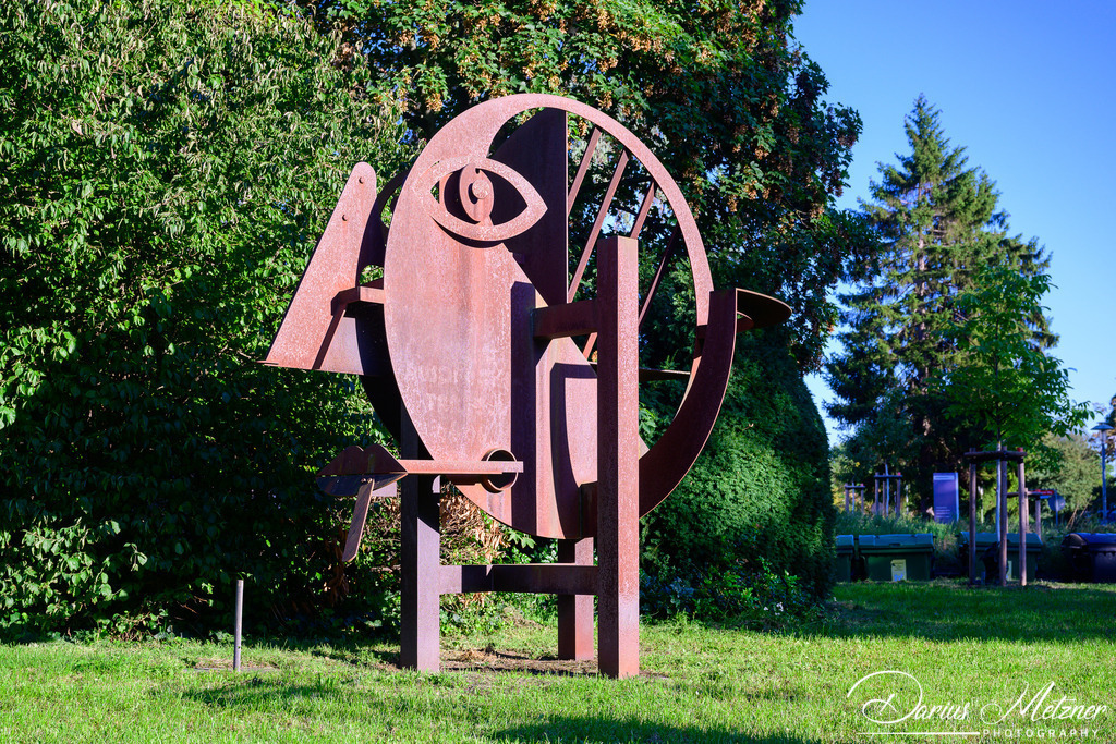 Die Johannes Gutenberg-Universität Mainz | Die Johannes Gutenberg-Universität Mainz (JGU) ist eine Universität in der rheinland-pfälzischen Landeshauptstadt Mainz.