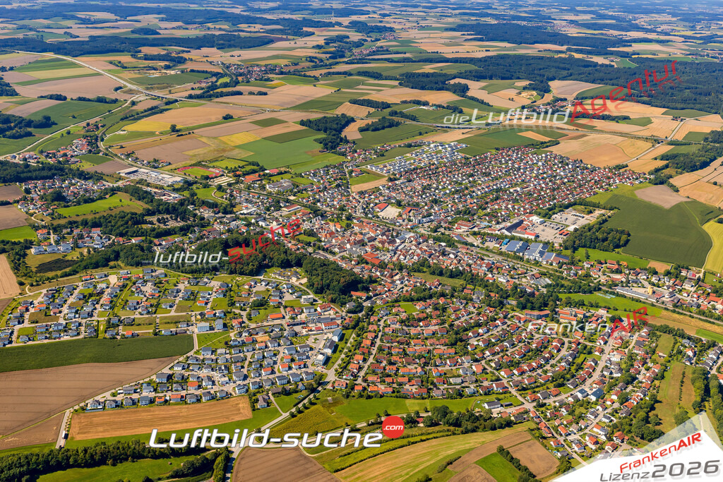 Luftaufnahme von  Ergoldsbach - Die Luftaufnahme wurde 2025 vom UL-Flugzeug heraus erstellt ( keine Drohne ) - Hochauflösende Luftaufnahme - für professionelle Ausdrucke geeignet. Die Geschenkidee !Mit Lizenz und Bildrechte bestellbar