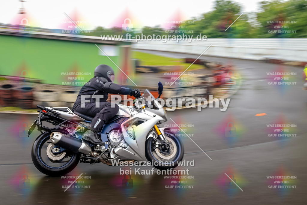 OBK-6118 | Hier findet Ihr Bilder von Touristenfahrten auf der Nürburgring Nordschleife oder von anderen Veranstaltungen die ich besucht habe. Viel Spass beim Durch Schauen 