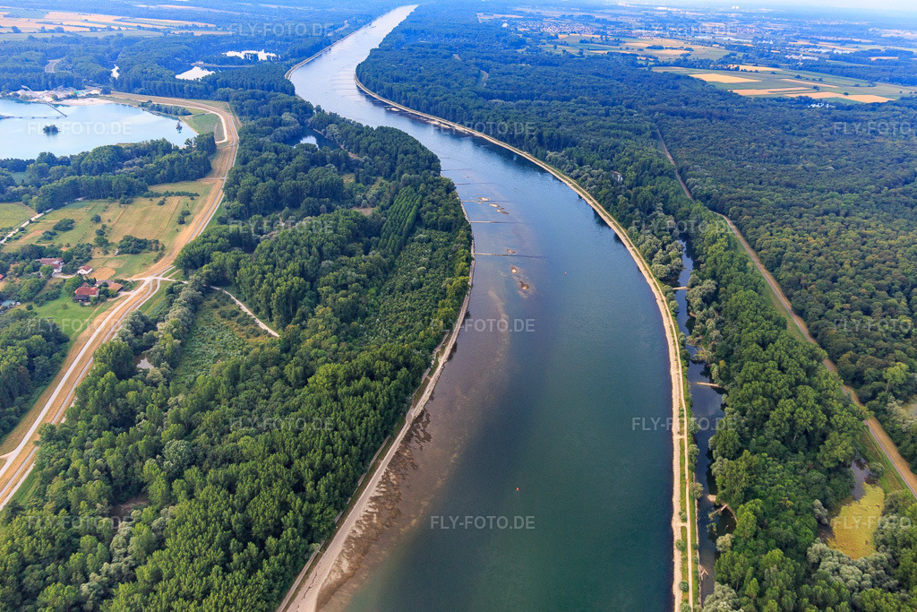 Luftbild: Sandbänke zwischen den Buhnen am Rhein im Ortsteil Liedolsheim in Dettenheim im Bundesland Baden-Württemberg in Deutschland. Foto: IMG_108944.jpg vom 15.07.2018 durch Werner Riehm/FLY-FOTO.de