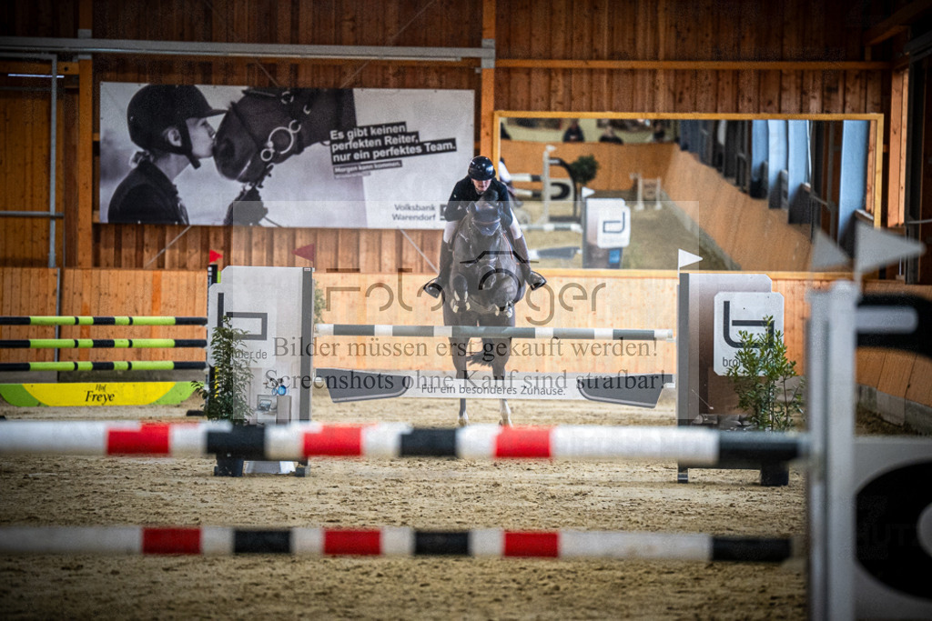 DOS_0878 | Entdecke hochwertige Reitturnierfotos von Foto Oger. Professionell, emotional und authentisch – jetzt Lieblingsmomente im Shop bestellen.Deutschlandweite Turnierfotografie. - Realisiert mit Pictrs.com