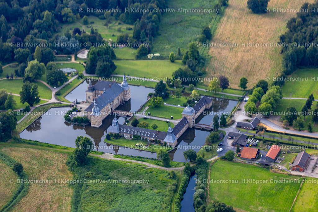 Luftbilder-Dorsten-Schloss-Lembeck  2024-1334 (5) | Parookaville 2024 Luftbildfotografie und Luftbilder - Realisiert mit Pictrs.com