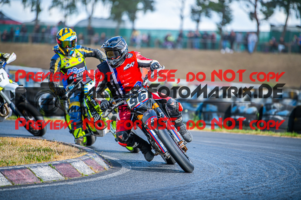 MaZZes_FotoMatrix_220529_6602 | Fotograf Mathias Schmid
Sportfotograf,
Eventfotograf,
Hochzeitsfotograf,
Portraitfotograf