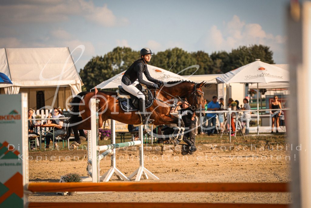 08.FrSpE00024 | Leoni Ertmer Photography - Realisiert mit Pictrs.com