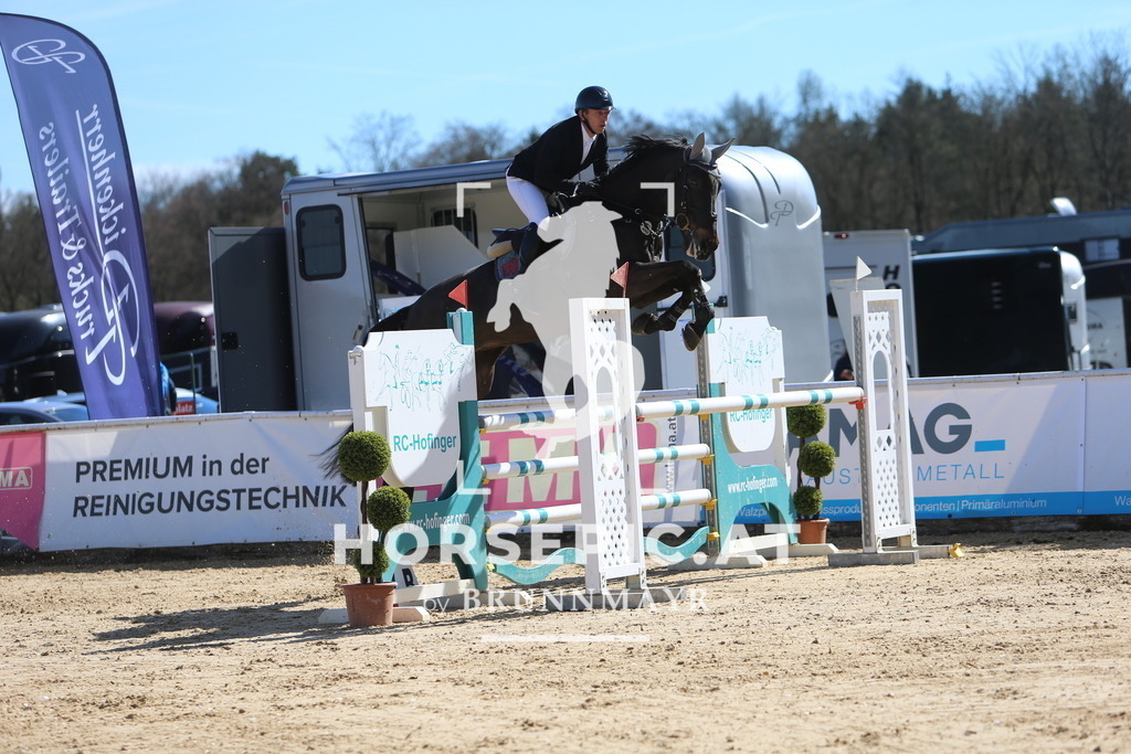 DL2Q4587 | Willkommen bei Brunnmayr - Design & Fotografie – Ihrem Spezialisten für Reitturniere und Pferdeveranstaltungen in Oberösterreich, Salzburg und Bayern! Seit über 17 Jahren sind wir leidenschaftlich dabei.