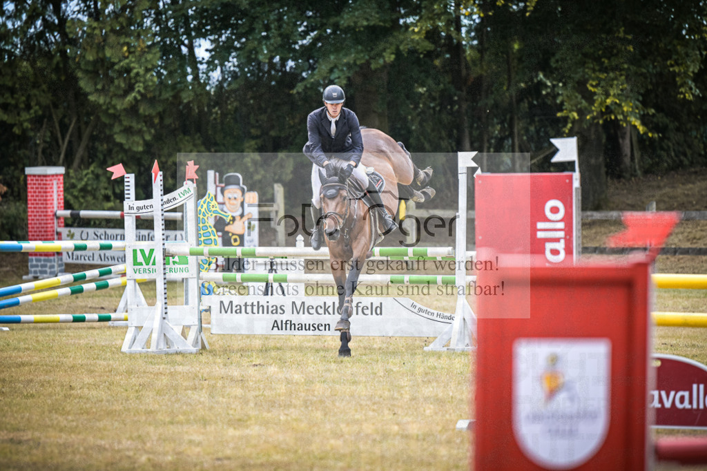 DOS_0137 | Entdecke hochwertige Reitturnierfotos von Foto Oger. Professionell, emotional und authentisch – jetzt Lieblingsmomente im Shop bestellen.Deutschlandweite Turnierfotografie. - Realisiert mit Pictrs.com