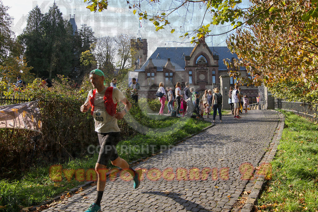 221030_1142_EV8_5125 | Sportfotografie im Rhein-Sieg Kreis, Köln, Bonn, NRW, Rheinland Pfalz, Hessen, etc. Unser Tätigkeitsfeld umfasst den Laufsport vom Volkslauf über den Marathon, Duathlon, Triathon bis zum Ultralauf wie Kölnpfad Ultra oder Schindertrail.