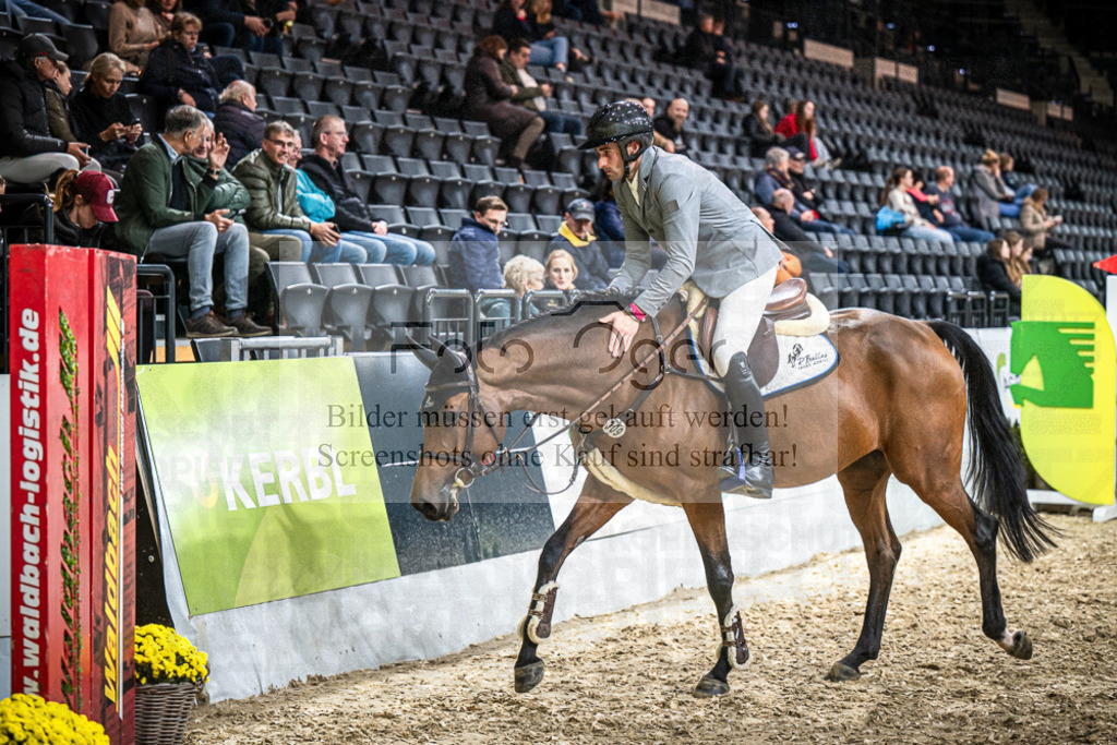 DOS_1272 | Entdecke hochwertige Reitturnierfotos von Foto Oger. Professionell, emotional und authentisch – jetzt Lieblingsmomente im Shop bestellen.Deutschlandweite Turnierfotografie. - Realisiert mit Pictrs.com
