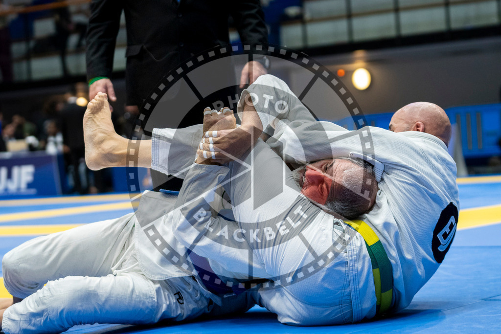 20240122PBB6318 | Fighters compete during the second day of the IBJJF European Championship in Paris, France, on January 22, 2024.