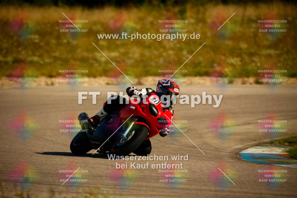 _MOT8574 | Hier findet Ihr Bilder von Touristenfahrten auf der Nürburgring Nordschleife oder von anderen Veranstaltungen die ich besucht habe. Viel Spass beim Durch Schauen 