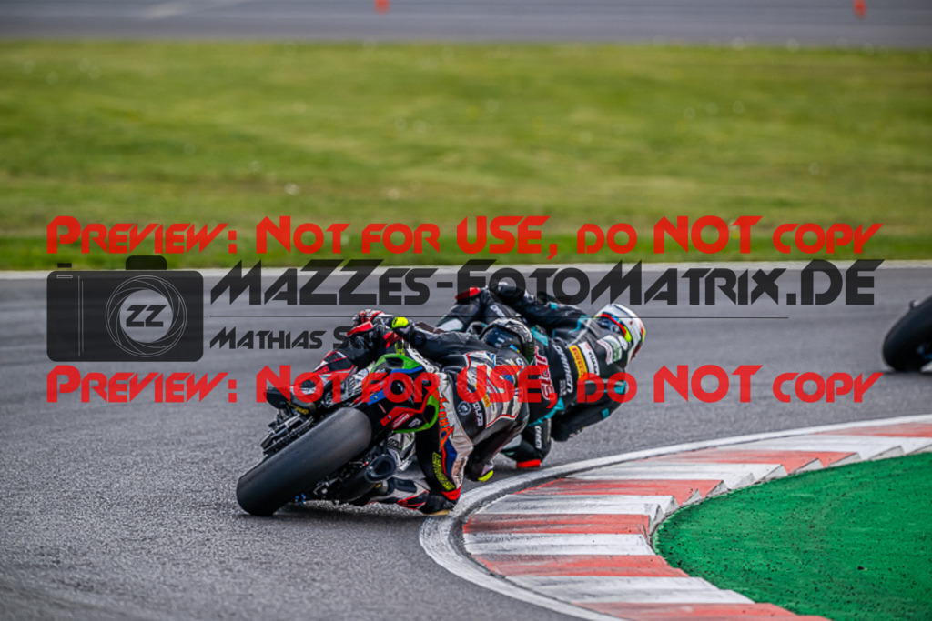 MaZZes_FotoMatrix_220508_95708 | Fotograf Mathias Schmid
Sportfotograf,
Eventfotograf,
Hochzeitsfotograf,
Portraitfotograf