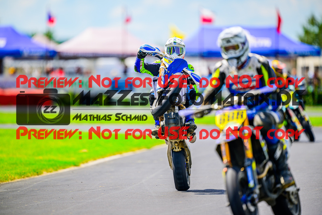 MaZZes_FotoMatrix_240714_6007705_5934 | S1