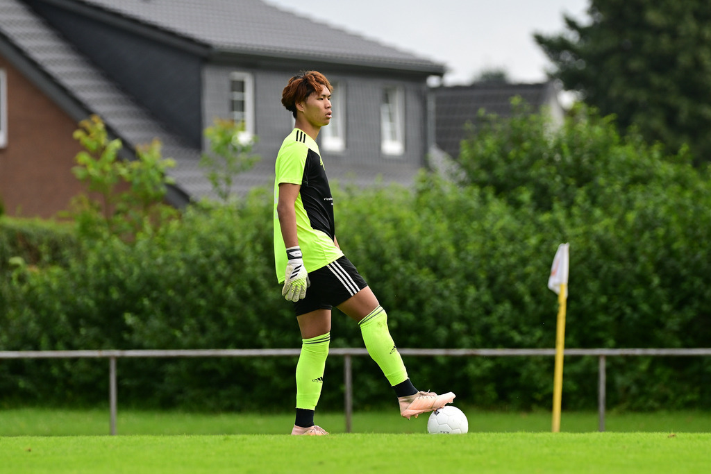 Fußball I Herren I Saison 2025-2026 I Oberliga I 1. Spieltag I HT16 - Nikola Tesla | Der Sportfotograf. - Realisiert mit Pictrs.com