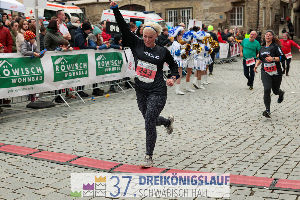 VR Bank Hauptlauf 10000m | 3 Koenigslauf 2023 - Realisiert mit Pictrs.com