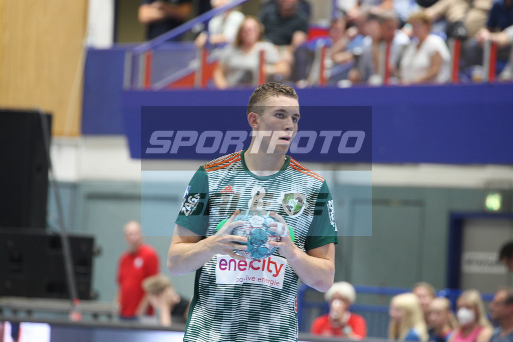 Bergischer HC - TSV Hannover-Burgdorf | Veit Mävers -  © Sportfoto-Sale (MK) - Realisiert mit Pictrs.com