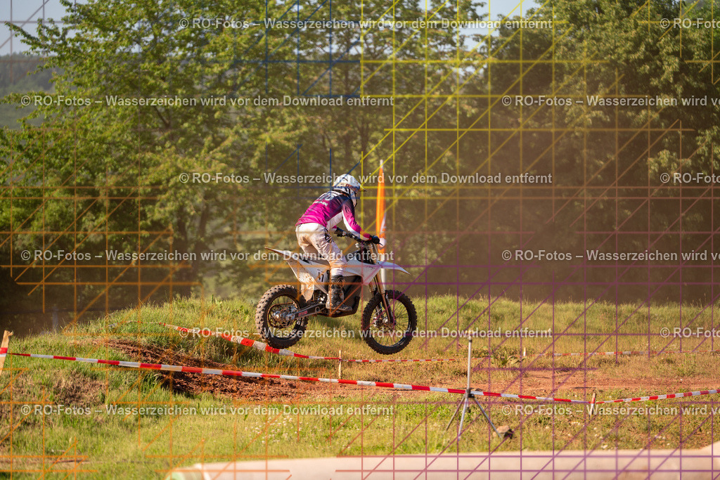 Wolfshausen 3 Lauf -1956 | Sportfotografie von RO-Fotos: Motorsport, Motocross, Enduro, Laufveranstaltungen und Triathlon. Professionelle Fotos von Sportlern und Events. - Realisiert mit Pictrs.com
