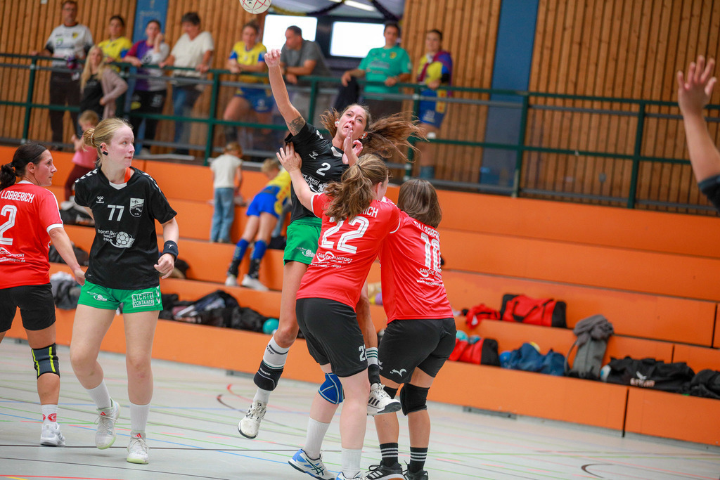 Rheinhausen-Lobberich_Plus_310825_051 | Bildergalerie von Sport-Ereignissen aber auch von weiteren spannenden Dingen - nicht nur vom Niederrhein. In Anlehnung an den bekannten Spruch von Hanns Dieter Hüsch heißt das Motto: "Niederrhein ist überall".  - Realisiert mit Pictrs.com