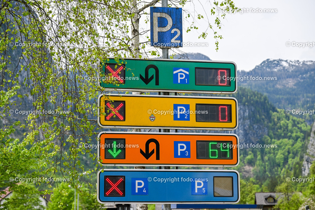 Hallstatt_ 19.05.2023-69 | 19.05.2023, Hallstatt, AUT, Hallstatt, im Bild Parkplatz Anzeige
