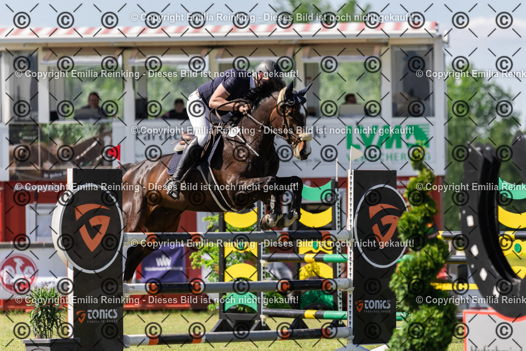 CL5A8947 | Emilia Reinking Fotografie - Realisiert mit Pictrs.com