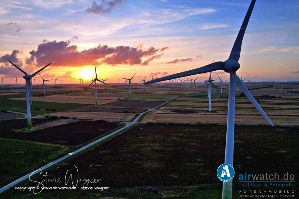 Windpark Breklumer-Koog | Luftbild, Windenergieanlagen, Enercon, Windpark Breklumer Koog