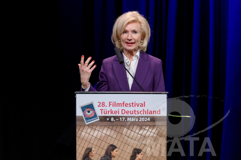 _DWA7878-3 | Nürnbergs Kulturbürgermeisterin Prof. Dr. Julia Lehner (CSU) bei der Eröffnung 28. Filmfestival Türkei Deutschland am 08.3.2024  in Tafelhalle  Nürnberg  - Realisiert mit Pictrs.com