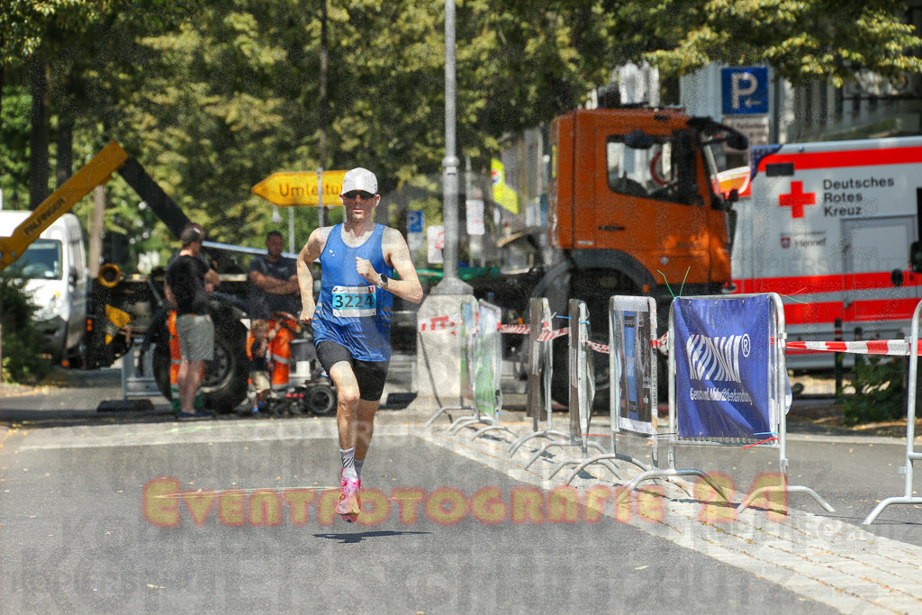 250621_1122_EX1_3563 | Sportfotografie im Rhein-Sieg Kreis, Köln, Bonn, NRW, Rheinland Pfalz, Hessen, etc. Unser Tätigkeitsfeld umfasst den Laufsport vom Volkslauf über den Marathon, Duathlon, Triathon bis zum Ultralauf wie Kölnpfad Ultra oder Schindertrail.