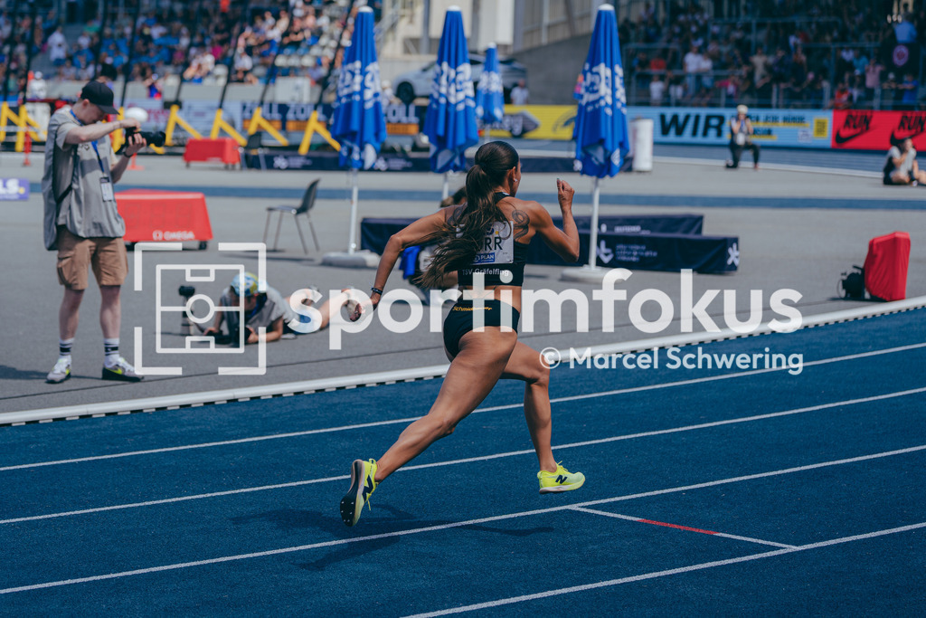 Deutsche Meisterschaften der Frauen und Männer 2026 | Irina Gorr, TSV Gräfelfing,  400-Meter-Lauf, Halbfinale, Deutsche Meisterschaften der Frauen und Männer 2026, Lohrheidestadion Bochum-Wattenscheid, 25.07.2026. Foto: Marcel Schwering / sportimfokus - Realisiert mit Pictrs.com