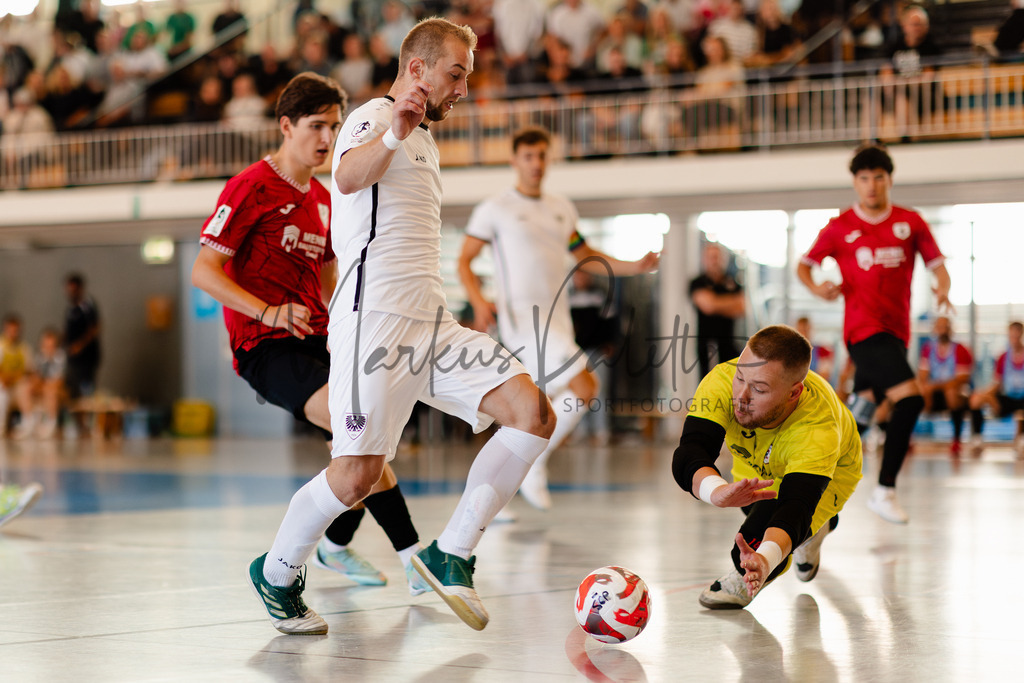Futsal-Bundesliga, Saison 2025/2026, 2. Spieltag: SC Preußen Münster - FC Liria Futsal Berlin | Futsal-Bundesliga, Saison 2025/2026, 2. Spieltag, SC Preußen Münster empfängt FC Liria Berlin in der Universitäts-Sporthalle in Münster. Foto: sportfotografie.ms | Markus Paletta - Realisiert mit Pictrs.com