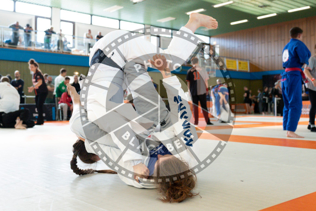 20240915PBB2182 | Athletes compete during the Grappling Industries’ grappling and Brazilian jiu-jitsu competition in Berlin, on September 15, 2024.