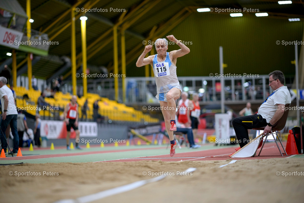 Deutsche Hallenmeisterschaften Masters - Samstag_232 | Deutsche Meisterschaften Halle Masters am 02.03.2024 in Dortmund 

Foto: Kai Peters - Realisiert mit Pictrs.com