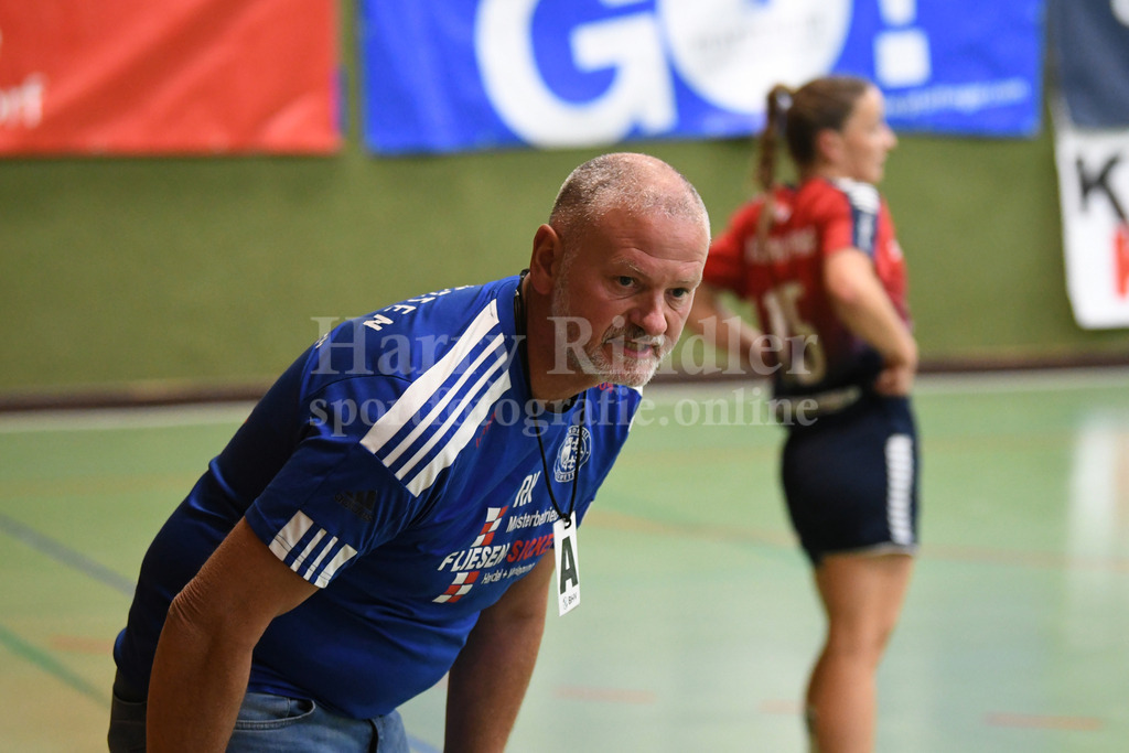 SSG Metten Damen | Robert Kraus (Trainer SSG Metten Damen) - Realisiert mit Pictrs.com