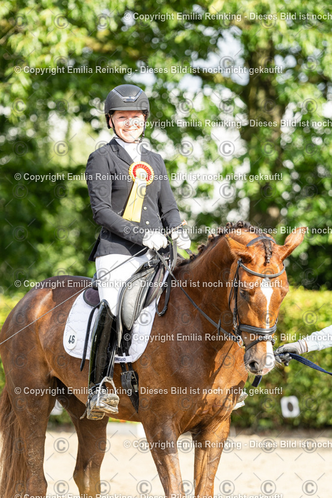 CL5A4060 | Emilia Reinking Fotografie - Realisiert mit Pictrs.com