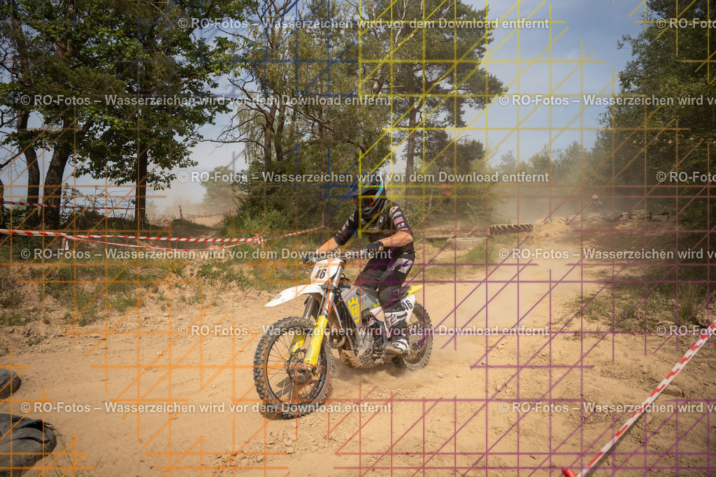 Niederwürzbach 3 Lauf-722 | Sportfotografie von RO-Fotos: Motorsport, Motocross, Enduro, Laufveranstaltungen und Triathlon. Professionelle Fotos von Sportlern und Events. - Realisiert mit Pictrs.com