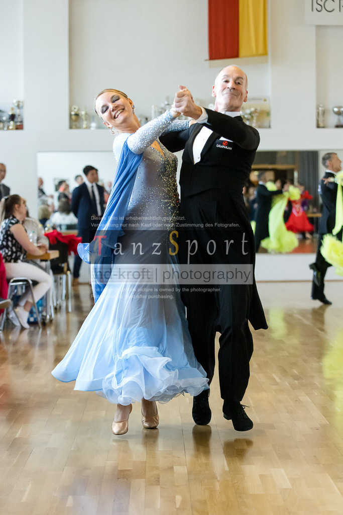 20240525_RL-Masters3-Std_5918 | Tanzsportbilder, Standardtanz, Lateintanz, WDSF, DTV, LTVB, dancecomp, goc, hessen tanzt, blaues band der spree, walzer, tango, wiener walzer, slowfox, quickstepp, samba, rumba, cha-cha-cha, paso doble. jive, hd-kroft photography, turniertanzsport